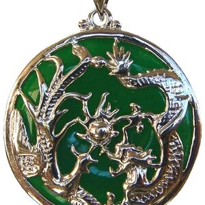 18K White gold round grade A natural green jade pendant